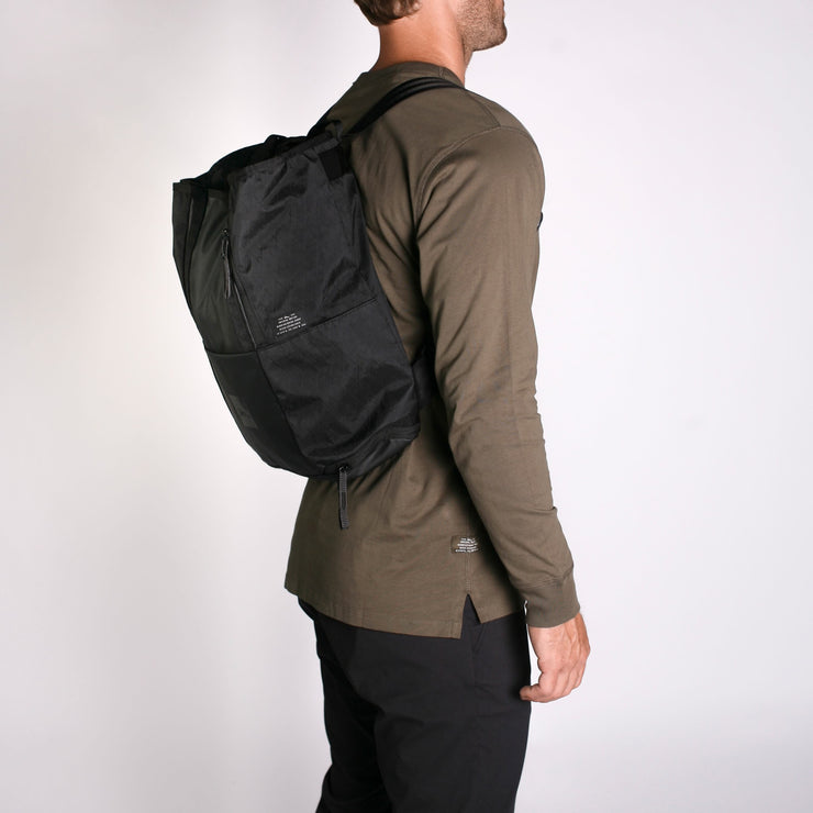 Access 20L Backpack Black